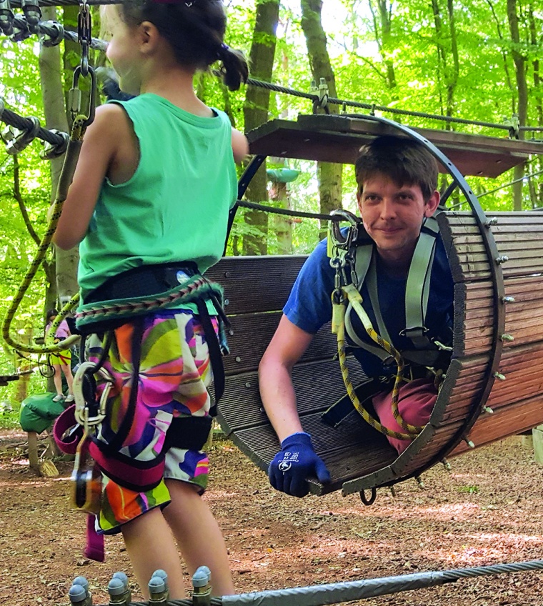 Mit Tochter (6 Jahre) im Kletterwald im Ostseebad Kühlungsborn.