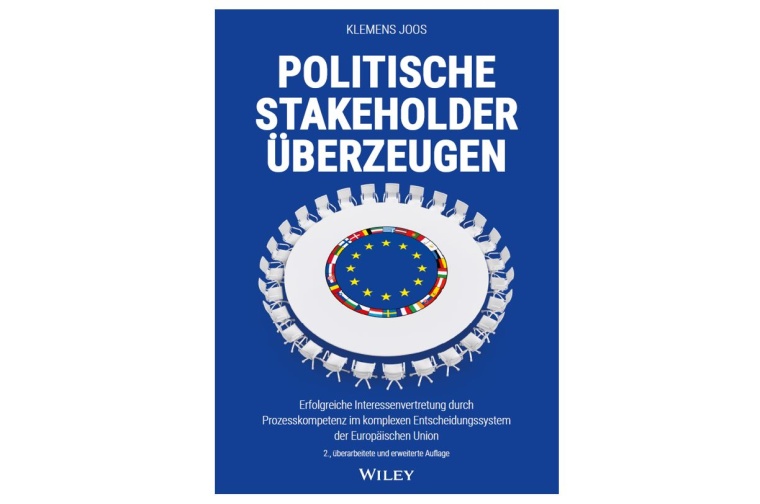 Abb.: Das Fachbuch „Politische Stakeholder überzeugen“ von Klemens Joos...