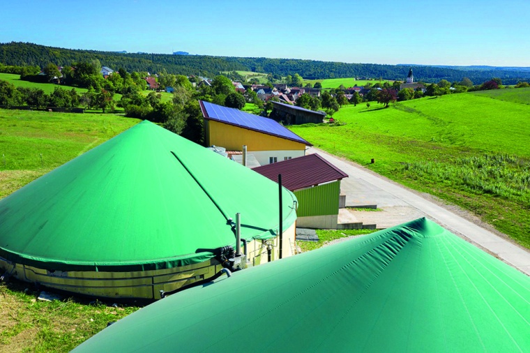 Abb. 1: Teile einer Biogasanlage in Mauenheim bei Tuttlingen.  | © Plattform...