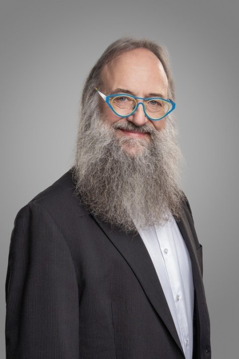 Gründer Michael Carus übergab nach mehr als 30 Jahren die Geschäftsführung an Lars Börger.