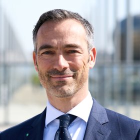 Dr. Wilhelm Nehring, CEO der Pepperl+Fuchs Gruppe