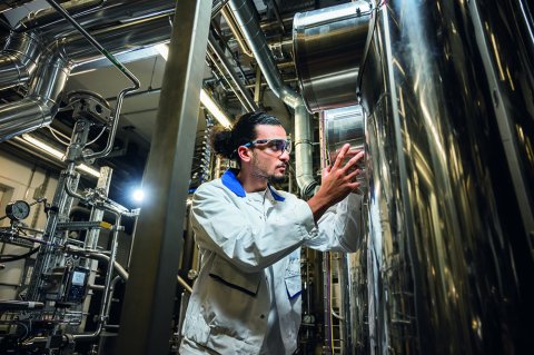 Auch Sanofi investiert kontinuierlich in seine Anlagen. Ziel ist es unter anderem, die europäische Versorgungssicherheit im Pharmabereich zu stärken.