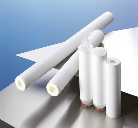 BN-/BNC-Submikron-Hochpräzisions-Tiefenfilterkerzen bieten mit unterschiedlichen Längen und Adapterausführungen sowie absoluten Filterfeinheiten von 0,3 bis 1,0 µm ein breites Anwendungsspektrum im Submikron-Bereich.