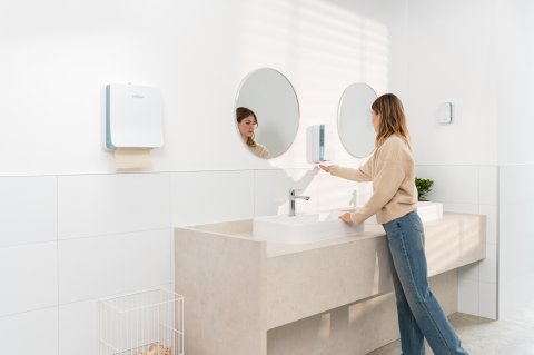 Um Unternehmen und öffentliche Einrichtungen bei der Umsetzung zu unterstützen, hat Satino unter Satino Services ein neues Servicekonzept entwickelt. Kreislaufwirtschaft wird als Dienstleistung angeboten, ist somit leicht integrierbar, aber mit großem Nutzen.